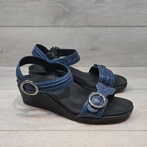 SAS Women's Blue Sandals with Silver Buckles Leather Wedge Shoes Sz 9.5M